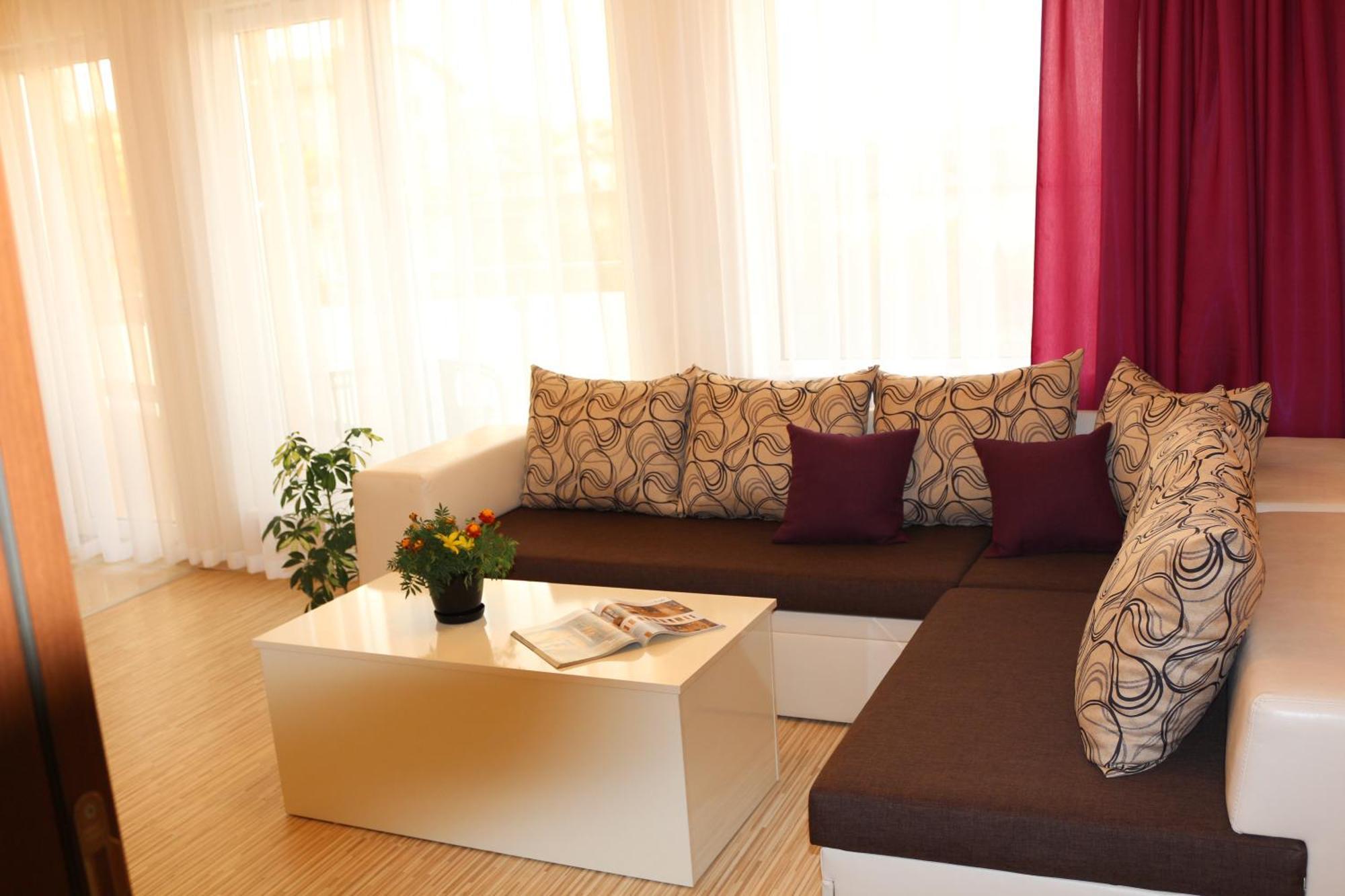 Vello Apartments Byala  Esterno foto